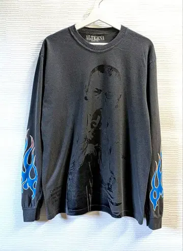 ALTERNNA 파이어 패턴 롱T