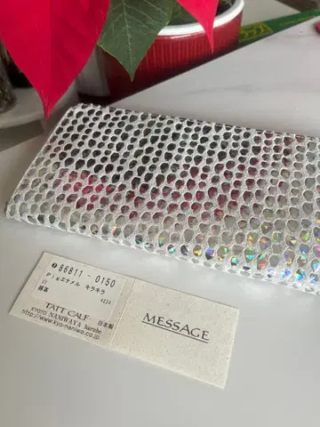 돈피 반짝이 태슬 카프 장지갑 실버 라메 믹스