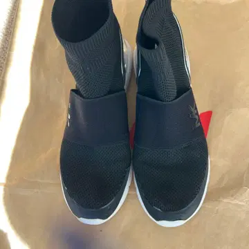 Michael Kors 블랙 스니커즈