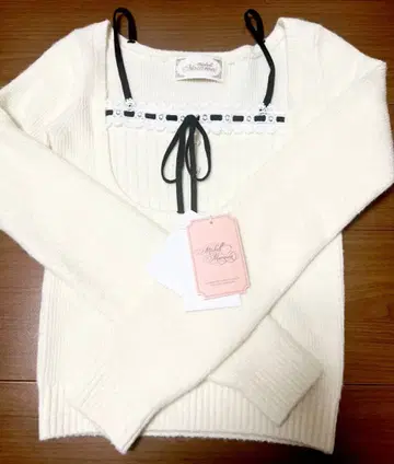 미셸 마카롱 리본 리브 니트탑 화이트 XS