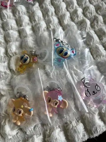 나루미야 메지루시 액세서리 가챠 캡슐 토이