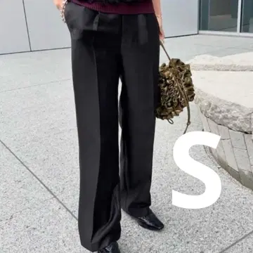 Ameri SHINY STRAIGHT PANTS 새틴 팬츠 샤이니