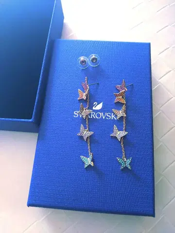 스와로브스키 Idillya Lilia 귀걸이 Swarovski 나비