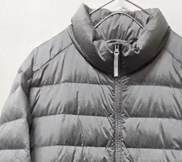 UNIQLO 울트라 라이트 다운 자켓 그레이 다운 자켓