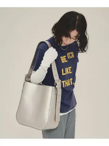 JEANASIS [ eL ] 빅 숄더백 실버