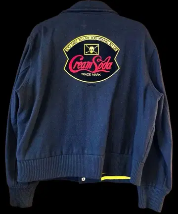 82년 크림 소다 바시티 자켓 샘플 블랙캣츠 로카빌리