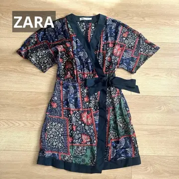 ZARA 자라 꽃무늬 패치워크 랩 원피스 M