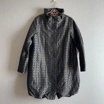 MB LUCAS 카셰트 도트 무늬 퀼팅 코트