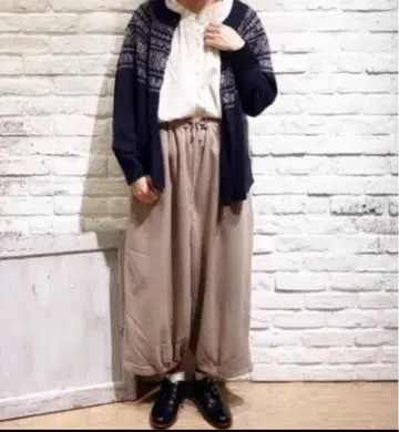 사만사 모스모스 벌룬 팬츠 택 포함 시착만 한 상품