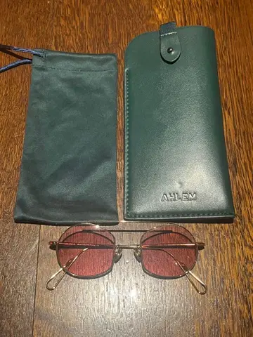 AHLEM 아렘 Place des Victoires