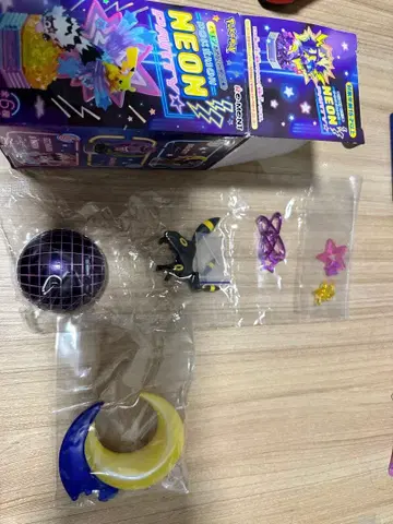 포켓몬 네온 파티 블래키