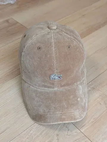 새상품급 Lacoste 라코스테 베이지 캡 스웨이드