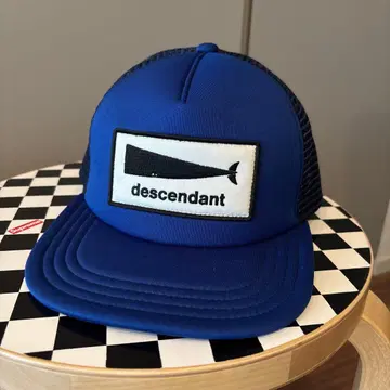 디센던트 메쉬 캡 새상품급 블루