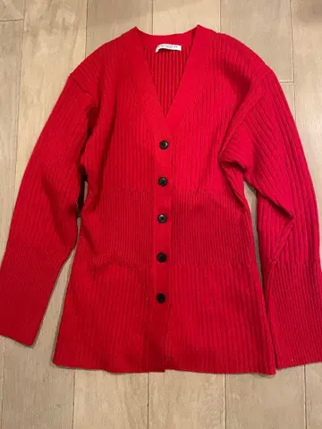 애로우즈 완판 올해 유행 빨간색 레드 가디건