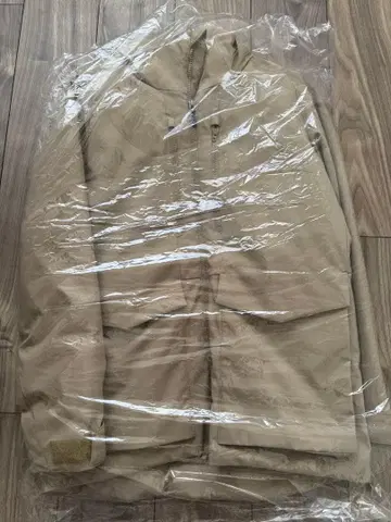 유니클로 베이지 후드 부착 자켓