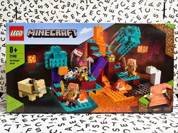 레고(LEGO) 마인크래프트 뒤틀린 숲 21168