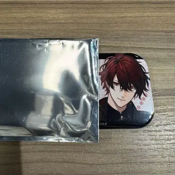 올림피아 소와레 오라소와 슈사 스텔라 캔뱃지