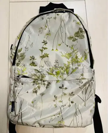 이이다 꽃무늬 백팩 백팩