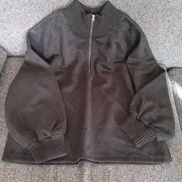 SALOON 미사용 새상품