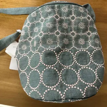 Anemone tambourine oval bag