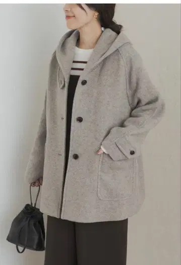 완판템! 에어리 울 푸드코트