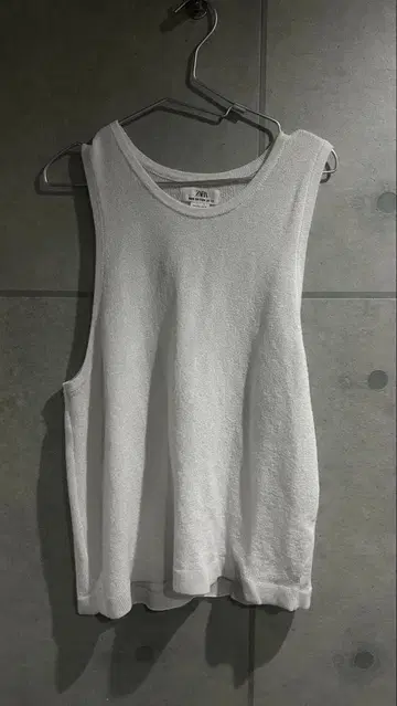 ZARA 화이트 블랙 탱크탑 SS 23 2장 세트