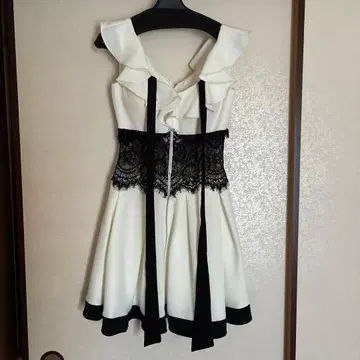 프릴 레이스 A라인 미니 드레스 an