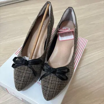 라 파르파 신발 펌프스 25.0cm