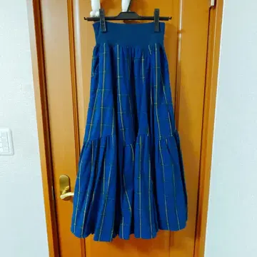 티어드 롱 스커트