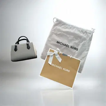 금일 한정 마이클코어스 MICHAEL KORS 백