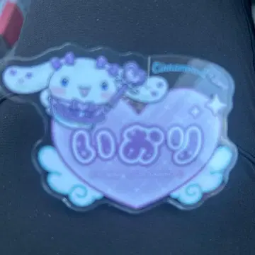 이오리 핀 배지 아크릴제