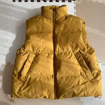 머스타드 컬러 다운 베스트