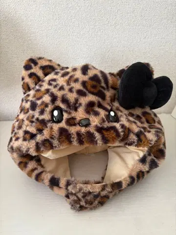 유니버셜 usj 키티 레오파드 무늬 팬캡