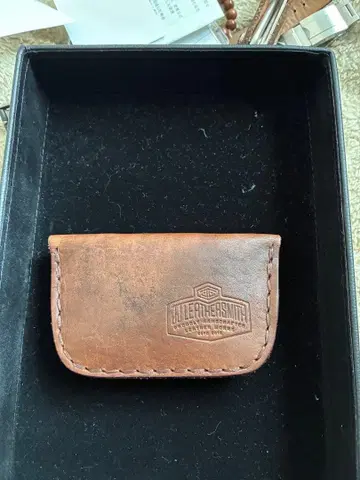 jj leatherSmith coin case