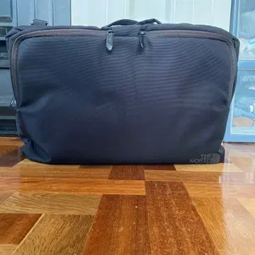 THE NORTH FACE 블랙 숄더 or 토트백! 새상품급