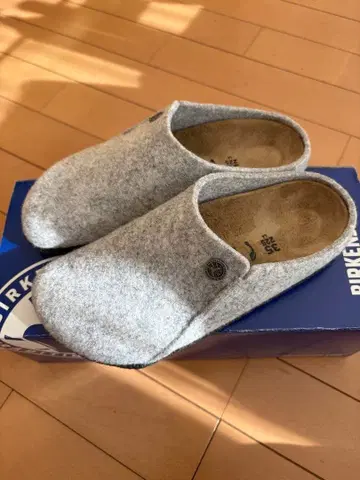 BIRKENSTOCK Zermatt Rivet 룸슈즈 35