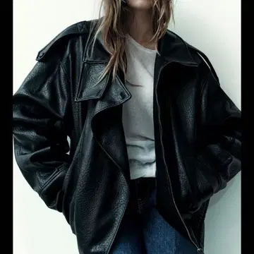 새상품 ZARA 페이크 레더 자켓