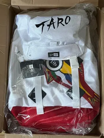 뉴에라 백팩 NEW ERA 35L 오카모토 타로 콜라보 잉어 연