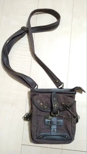 h.naoto 스팀펑크풍 숄더백