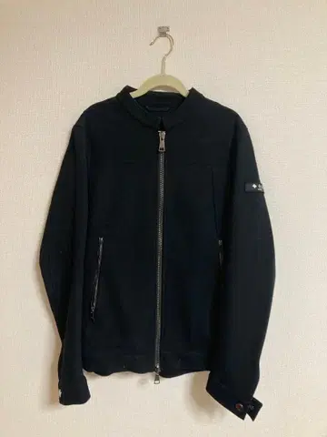 TATRAS 블랙 집업 자켓