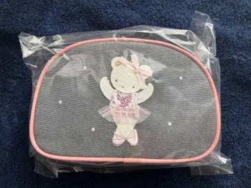 스티나 파밀리아 콜라보 파우치