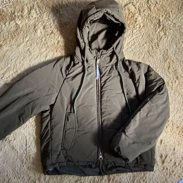 [ 주말 SALE ] oofwear 올리브 그린 다운 자켓 후드 부착