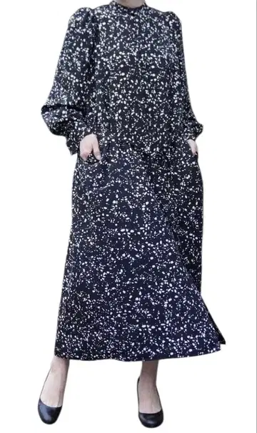 HYKE 2023SS PEBBLE PRINTED DRESS 사이즈 1