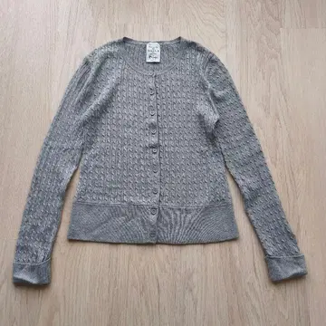MAISON DE REEFUR 그레이 가디건 케이블 짜임 캐시미어 혼방