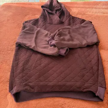 아얀 퀼팅 브라운 후드티 사이즈 38