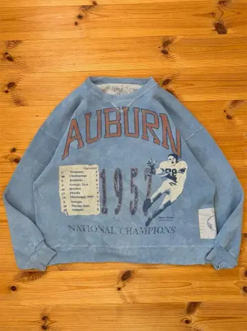 90's AUBURN University Print Sweat