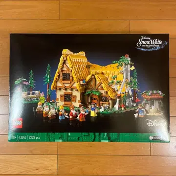 미개봉 새상품 레고 43242 백설공주와 7난쟁이가 사는 숲의 집