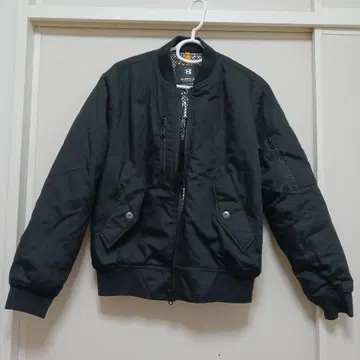 BURTLE 블랙 점퍼/블루종