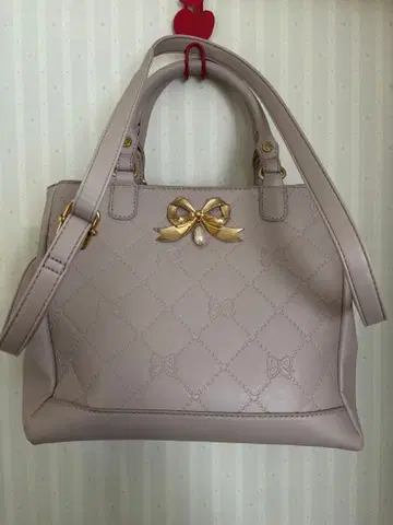 axes femme 오시카츠 백 핑크