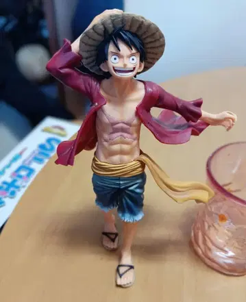 루피 피규어 하자품